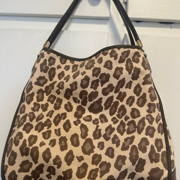 Coach Madison Shoulder Bag - Picture 12 of 12